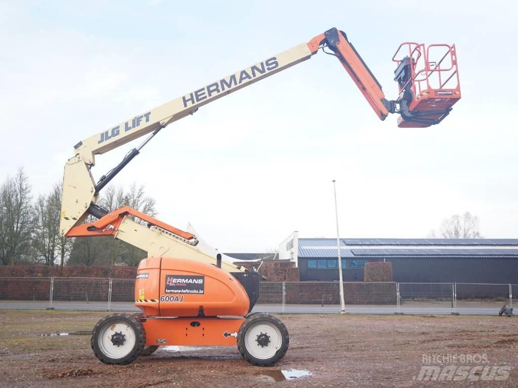 JLG 600 AJ Alkūniniai keltuvai