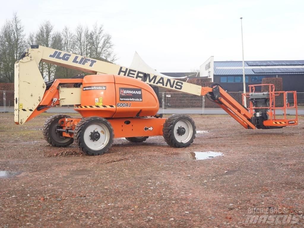 JLG 600 AJ Alkūniniai keltuvai