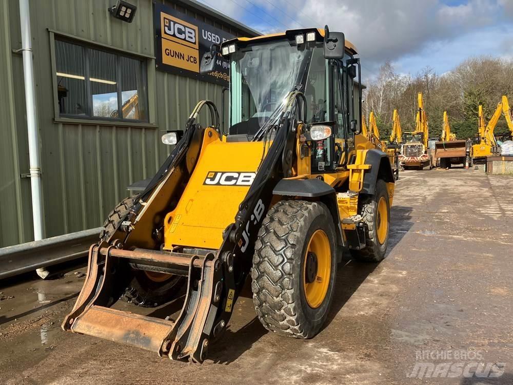 JCB 411 Naudoti ratiniai krautuvai