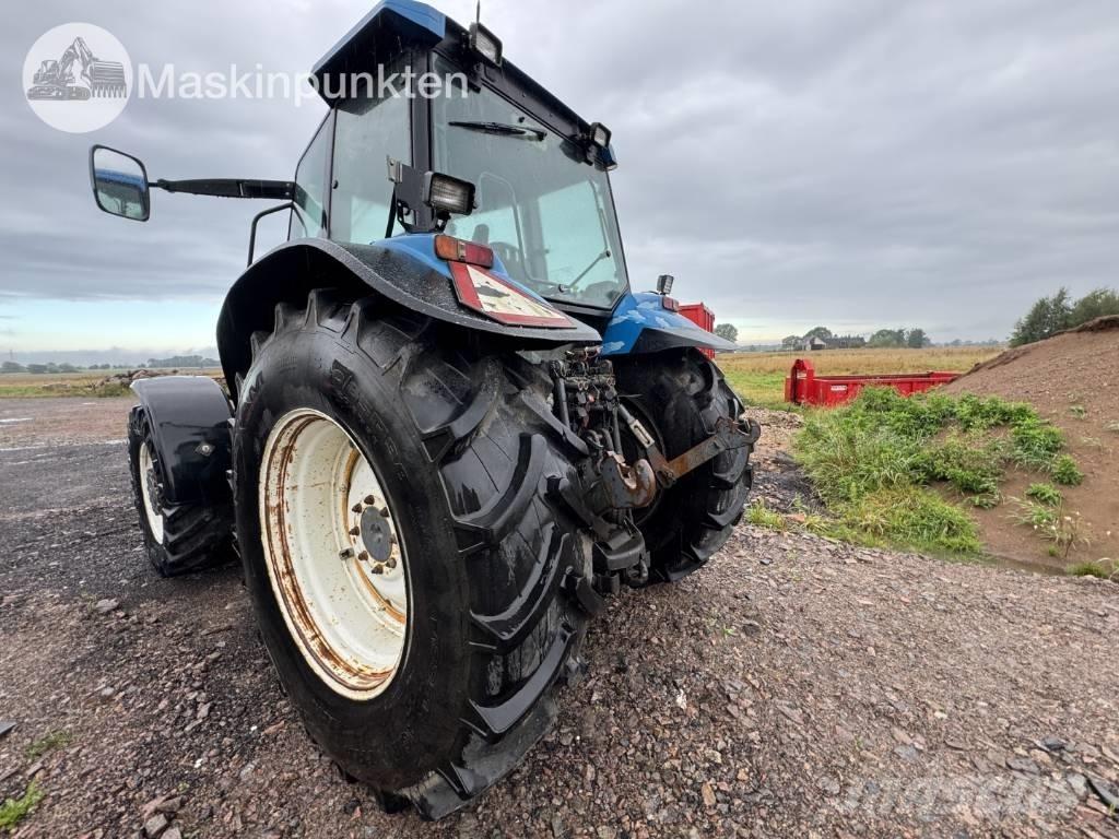 New Holland 8560 Traktoriai