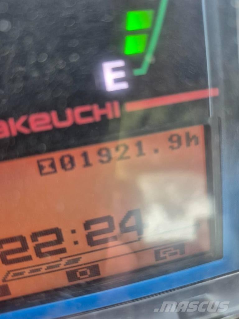 Takeuchi TB 325 R Mini ekskavatoriai < 7 t