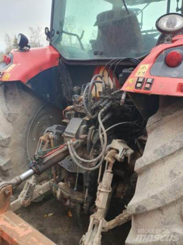 McCormick MC 130 Traktoriai