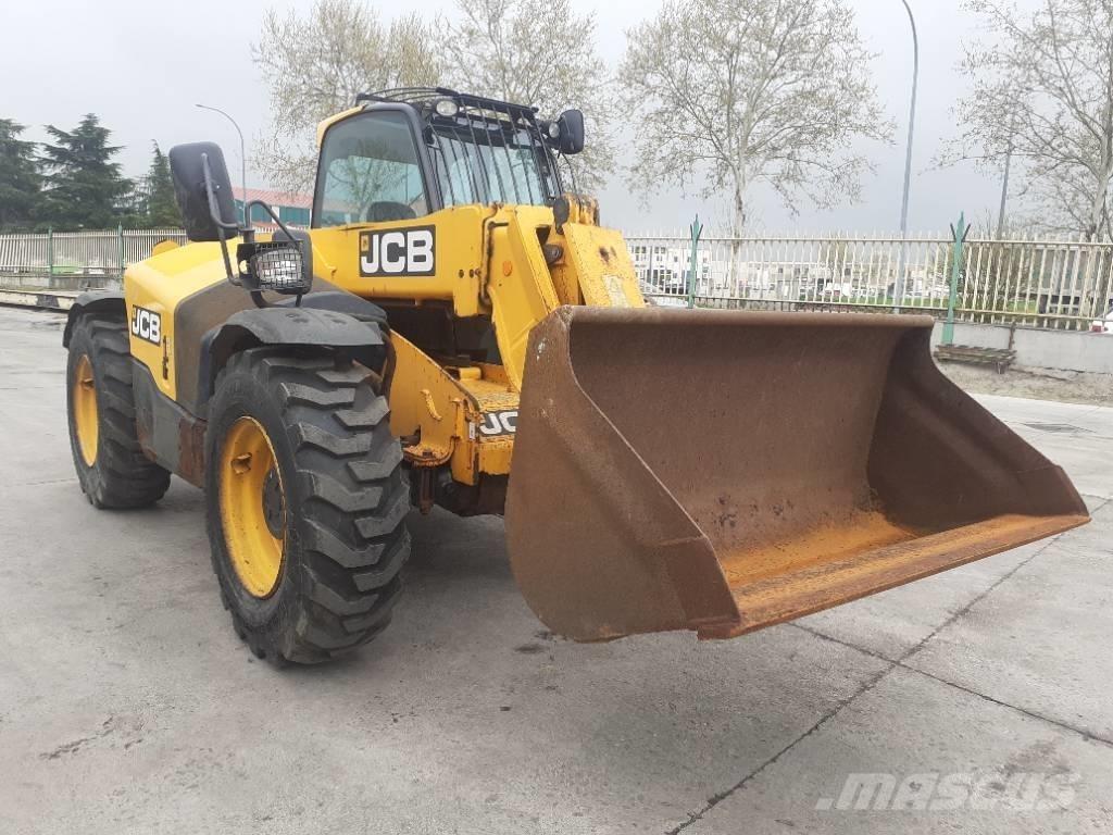 JCB 531-70 Agri Teleskopiniai krautuvai