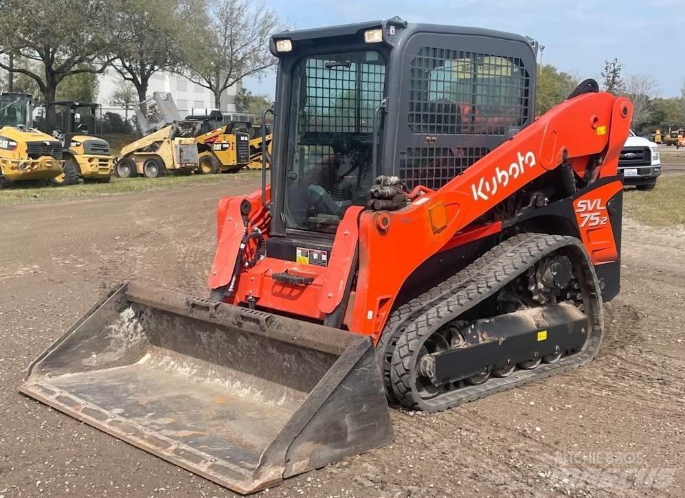 Kubota SVL 75-2 Krautuvai su šoniniu pasukimu