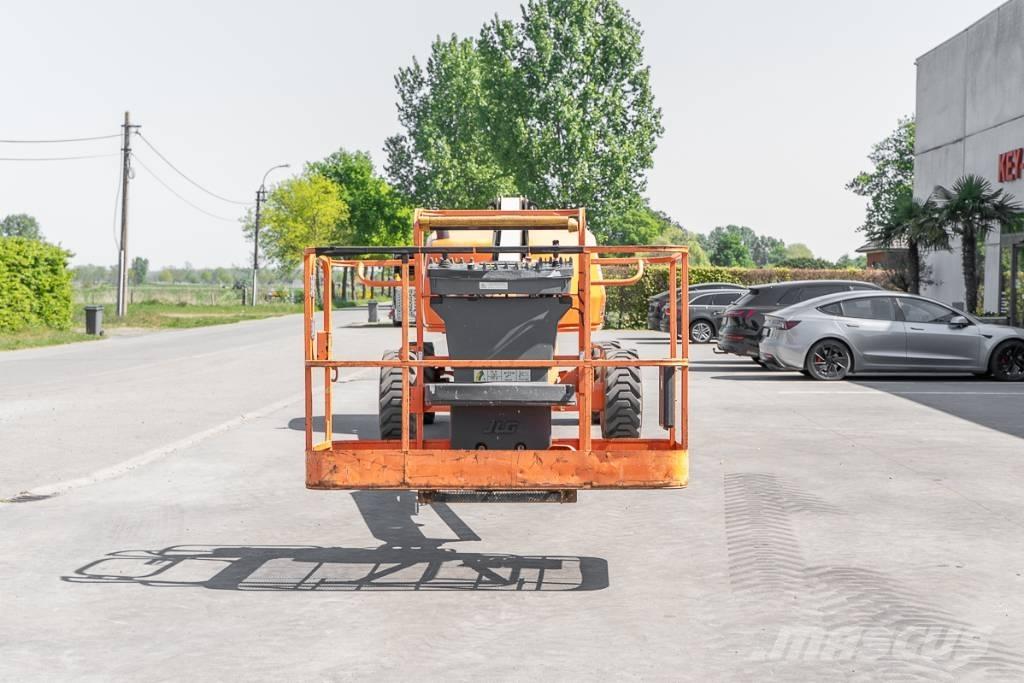 JLG 460 SJ Teleskopiniai keltuvai