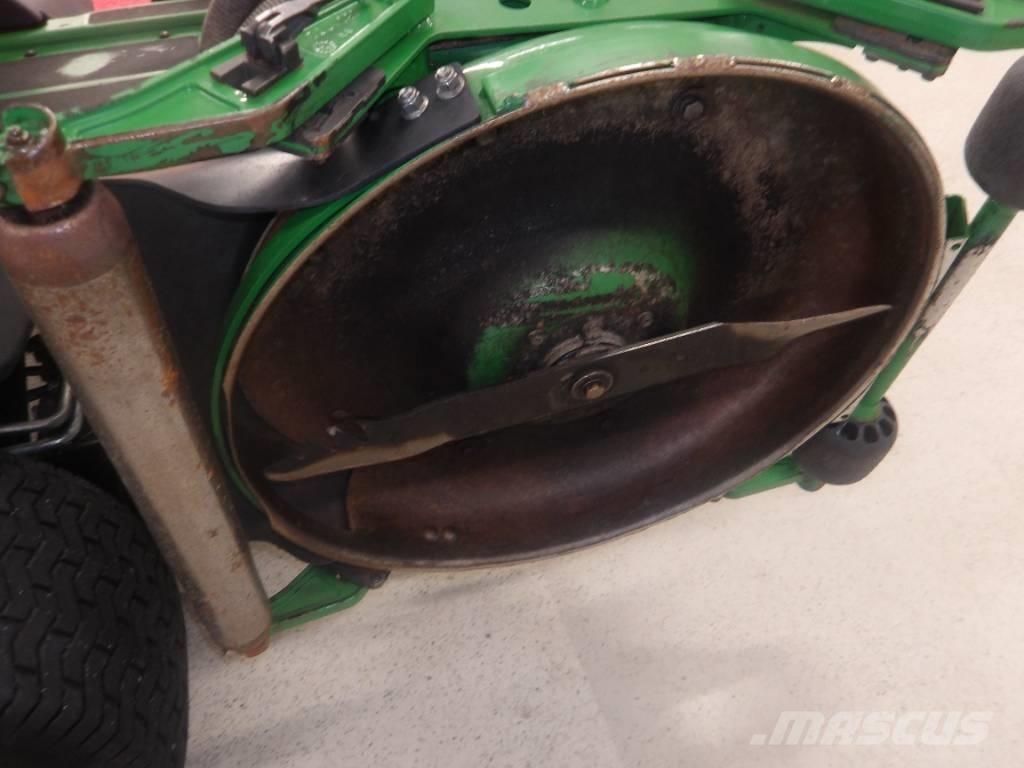 John Deere 9009 A Trijų dalių pjaunamosios