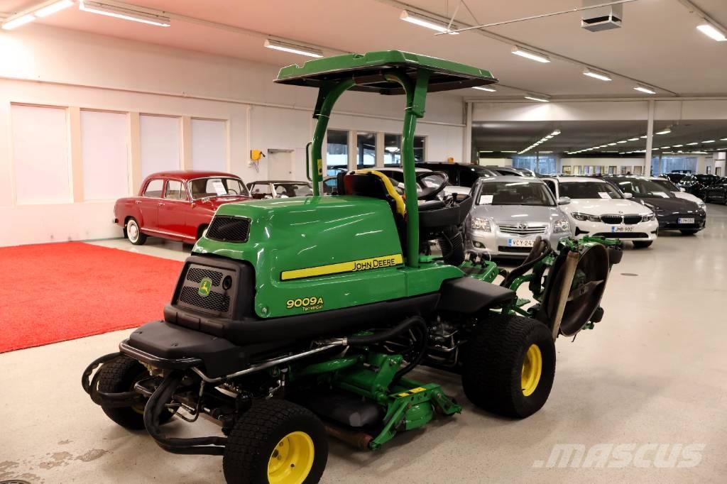 John Deere 9009 A Trijų dalių pjaunamosios