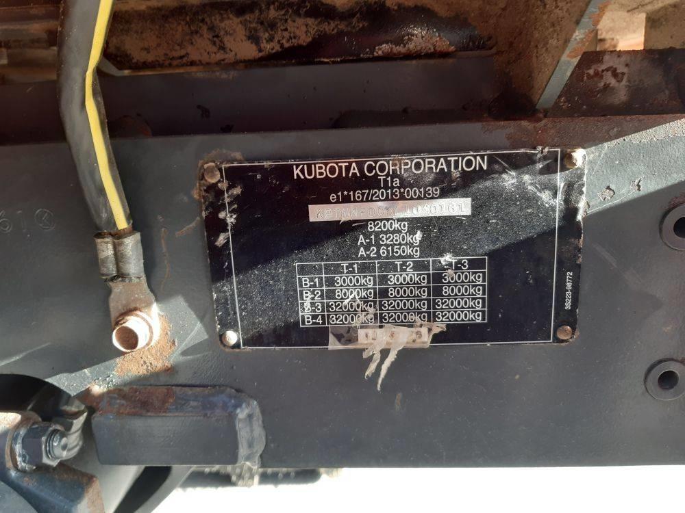 Kubota M105GX Traktoriai
