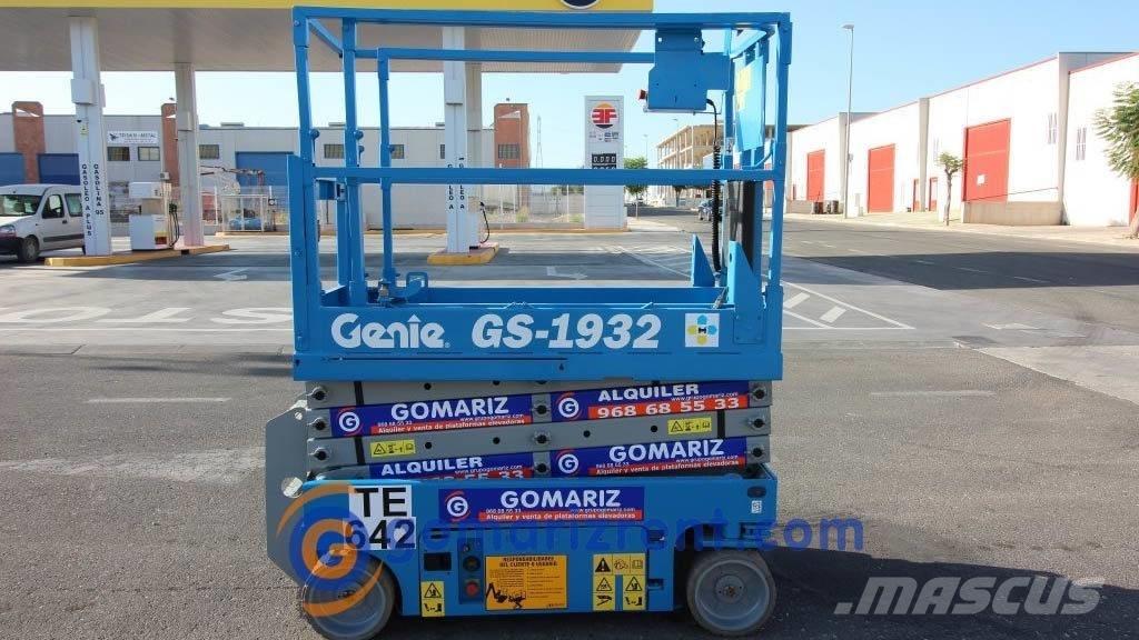 Genie GS 1932 Žirkliniai keltuvai