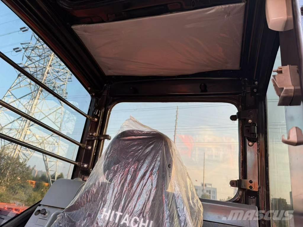 Hitachi 70 Vikšriniai ekskavatoriai