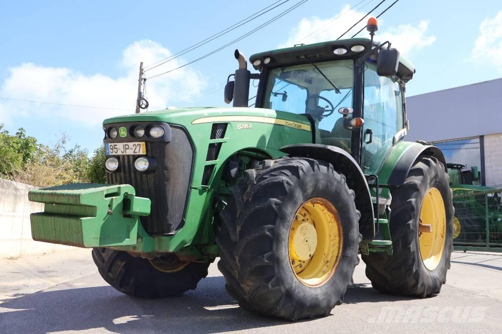 John Deere 8295 R Traktoriai