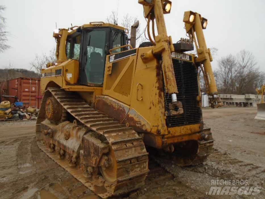 CAT D 8 T Vikšriniai buldozeriai