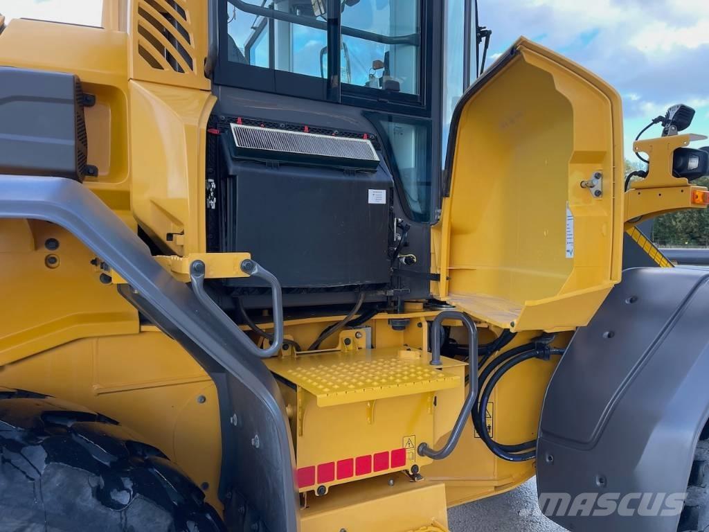 Volvo L 60 H Naudoti ratiniai krautuvai