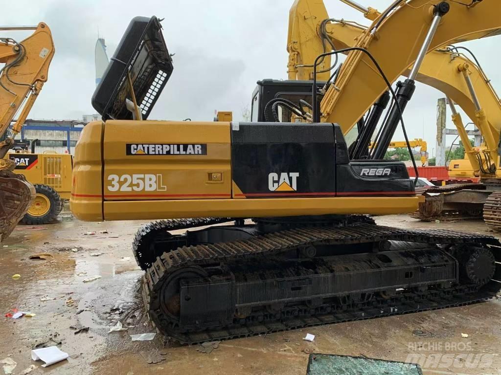CAT 325 B L Vikšriniai ekskavatoriai