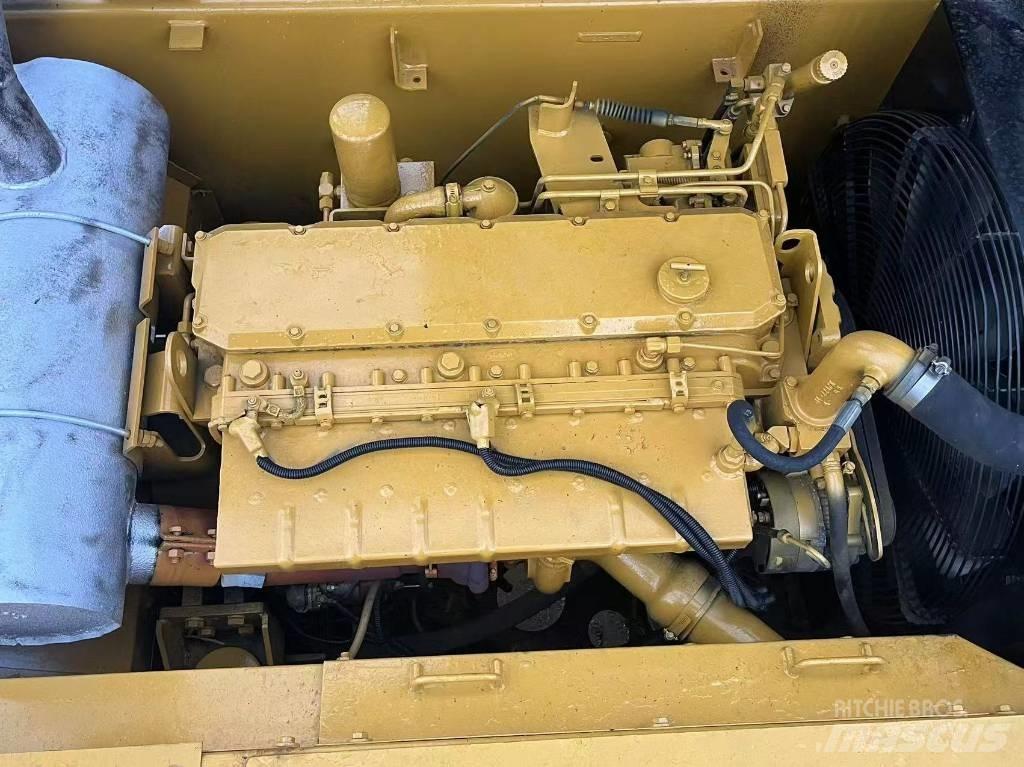CAT 325 B L Vikšriniai ekskavatoriai