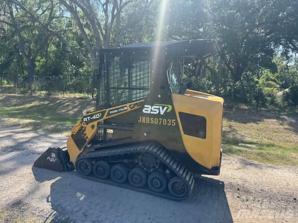 ASV RT 40 Krautuvai su šoniniu pasukimu
