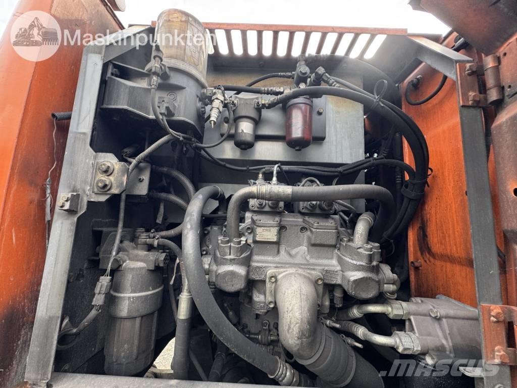 Hitachi ZX 140 W-3 Ratiniai ekskavatoriai