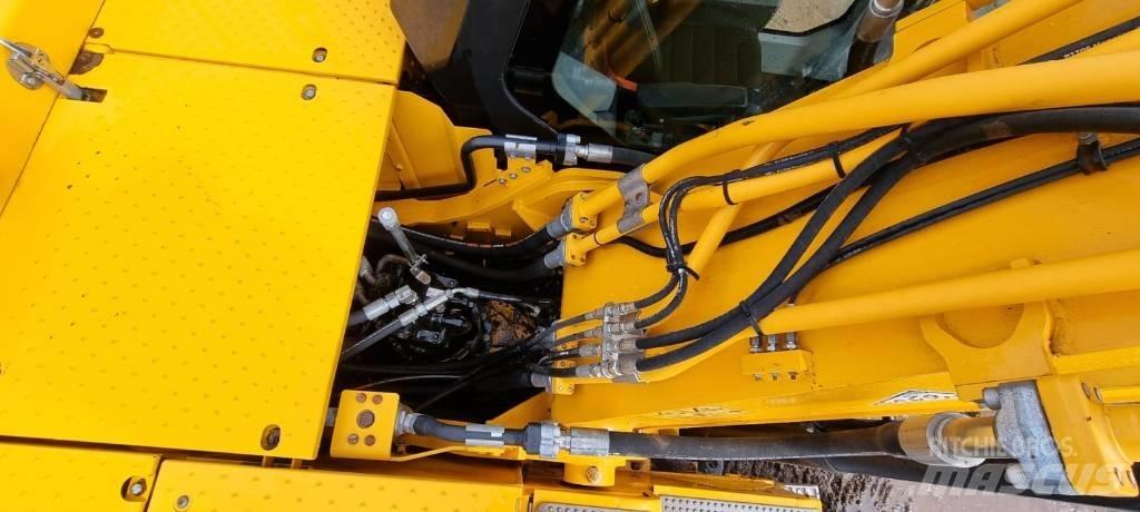 JCB 220X LC Vikšriniai ekskavatoriai