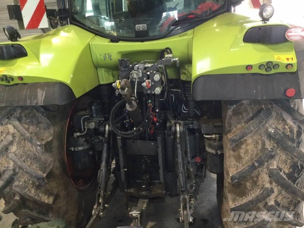 CLAAS ARION 550 Traktoriai