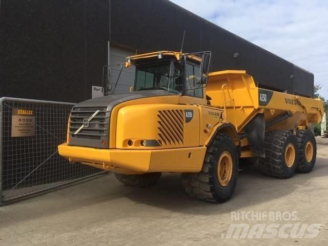 Volvo A25D Karjeriniai savivarčiai