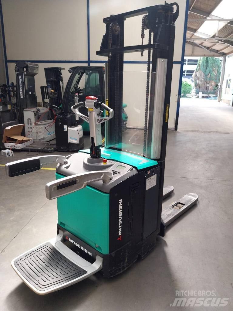 Mitsubishi SBV 16 N Savaeigiai rietuvai