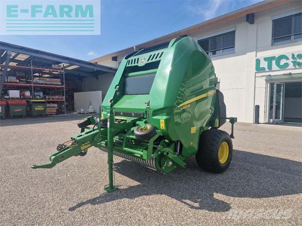 John Deere V451M Stačiakampių ryšulių presai