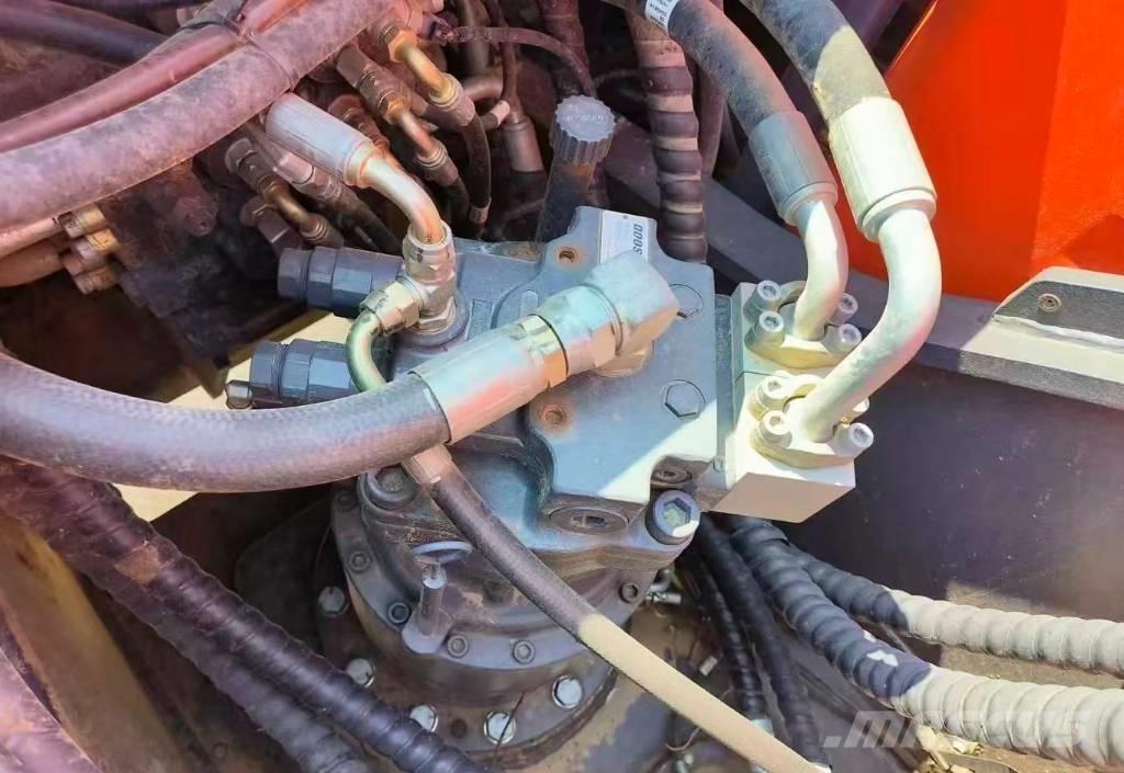 Doosan DX 200 Vikšriniai ekskavatoriai