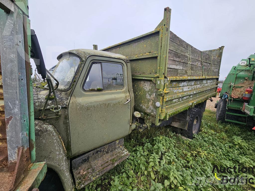 Gaz SAZ 3507 Savivarčių priekabų vilkikai