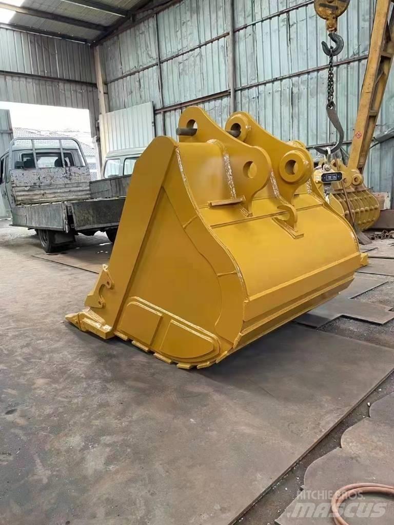Komatsu PC 360 Kaušai
