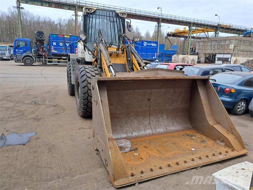 Liebherr L546 4X4 Statyba - Kita