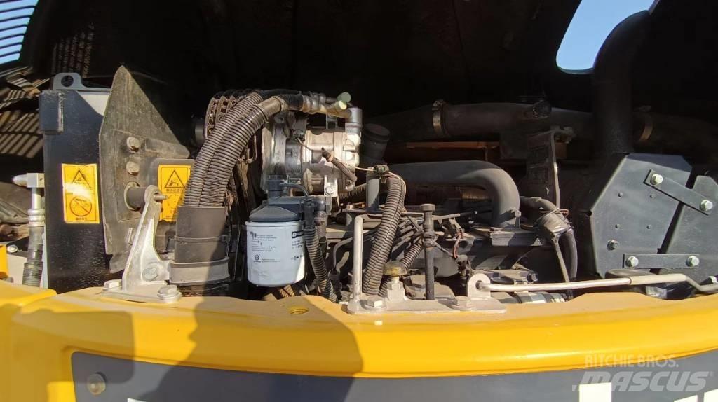 Komatsu PC 78 US Vikšriniai ekskavatoriai