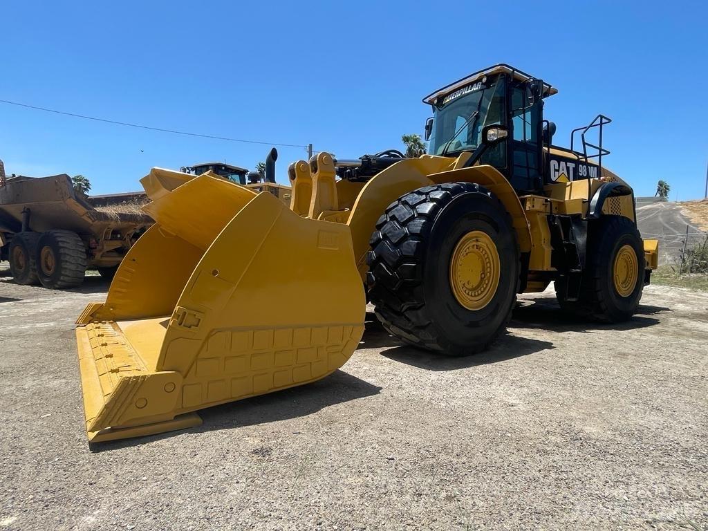 CAT 980M Naudoti ratiniai krautuvai