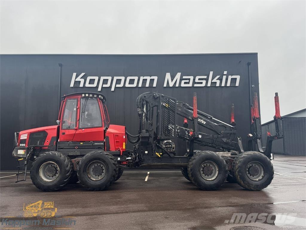 Komatsu 895 Naudoti miškovežiai (Forvarderiai)