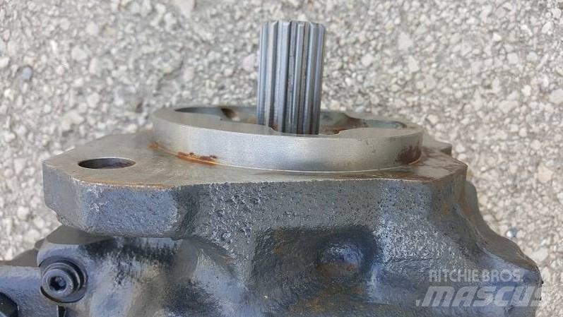 Komatsu WA500-6 Hidraulikos įrenginiai