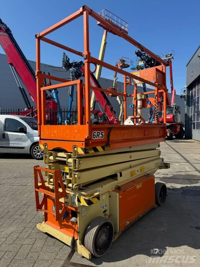 JLG 6 RS Žirkliniai keltuvai