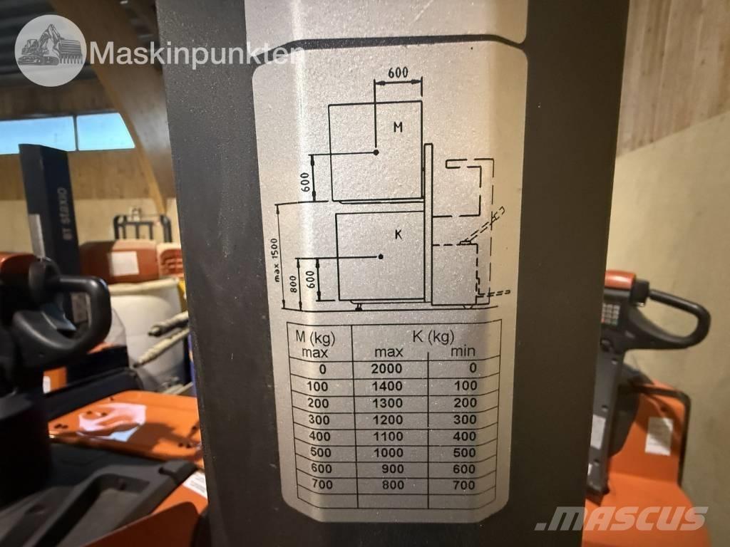 Toyota BT SWE 80 L Elektriniai šakiniai krautuvai