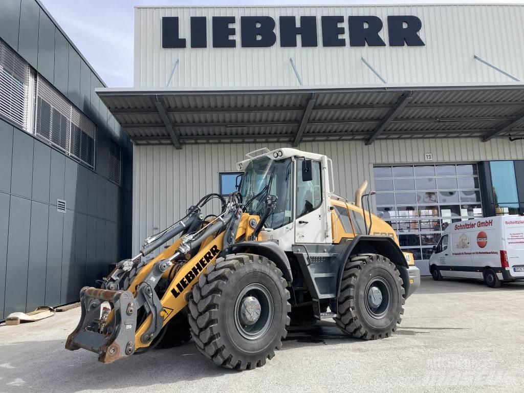 Liebherr L 538 Naudoti ratiniai krautuvai