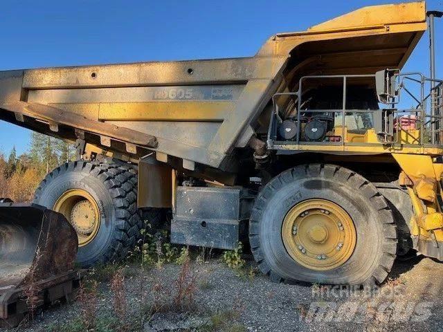 Komatsu HD 605-7EO Atliekų išvežimo technika