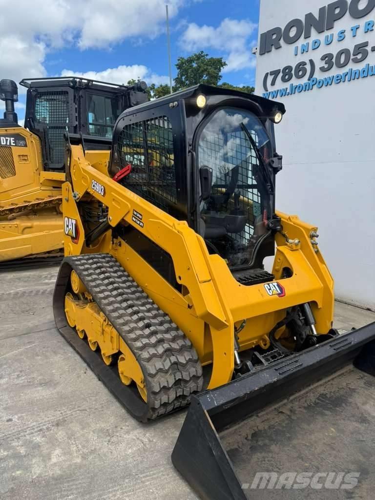 CAT 259 D3 Krautuvai su šoniniu pasukimu