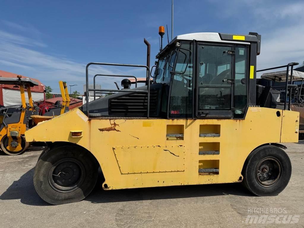 Bomag BW 24 R Pneumo volai