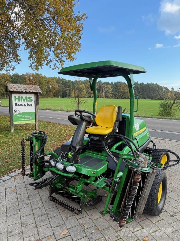 John Deere 8700 A Savaeigės žoliapjovės