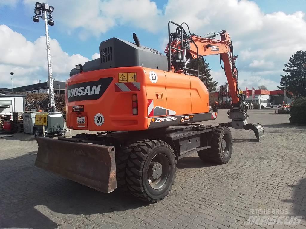 Doosan DX 165 W-5 Ratiniai ekskavatoriai