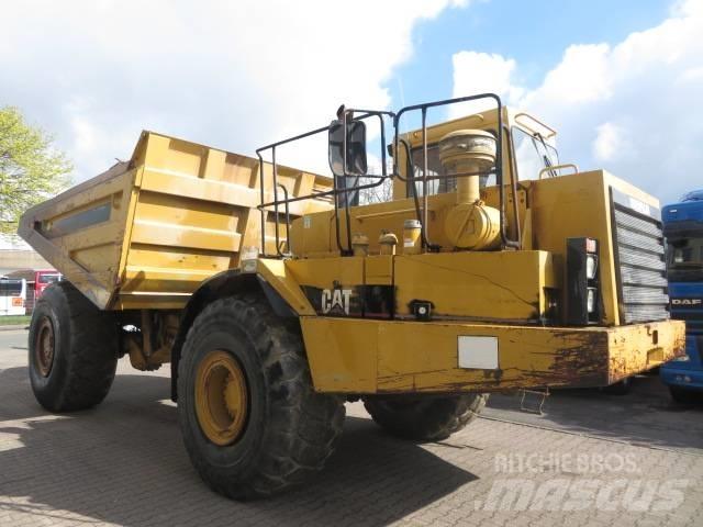 CAT  D40 Dumper Karjeriniai savivarčiai
