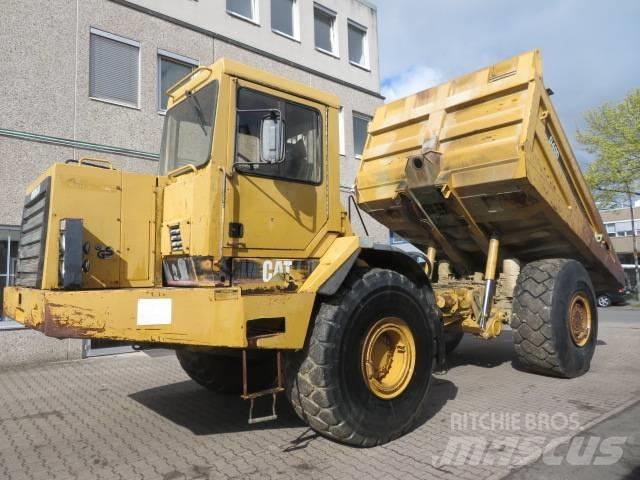 CAT  D40 Dumper Karjeriniai savivarčiai