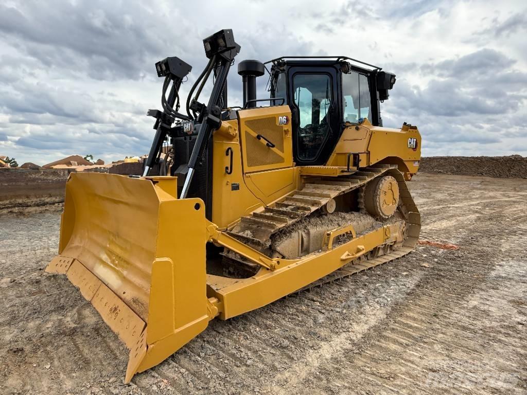 CAT D 6 Vikšriniai buldozeriai