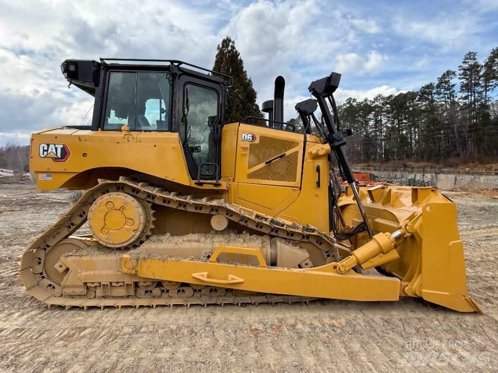 CAT D 6 Vikšriniai buldozeriai