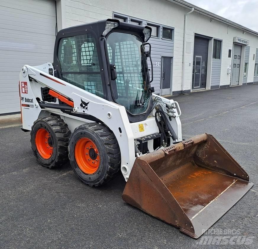 Bobcat S 450 Krautuvai su šoniniu pasukimu