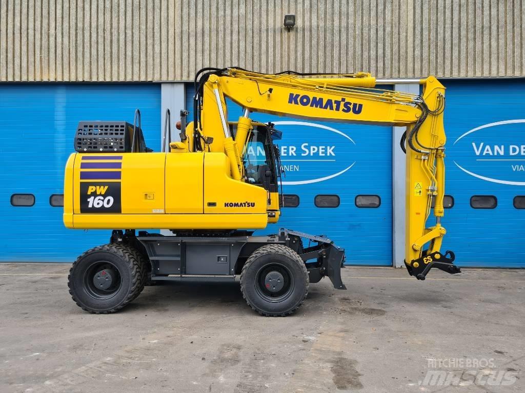 Komatsu PC 160 LC Vikšriniai ekskavatoriai