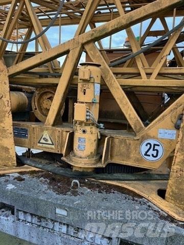 Liebherr 42 k Bokštiniai kranai