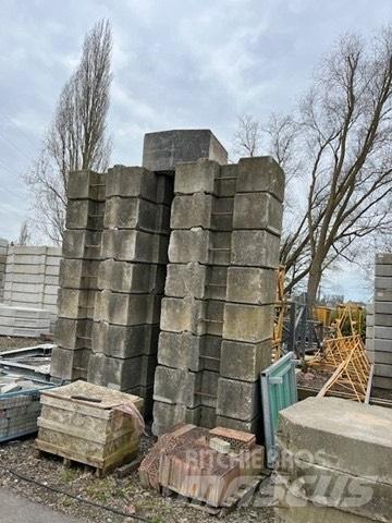 Liebherr 42 k Bokštiniai kranai